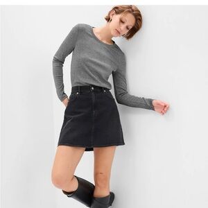 GAP Metallic Gray Knit Top